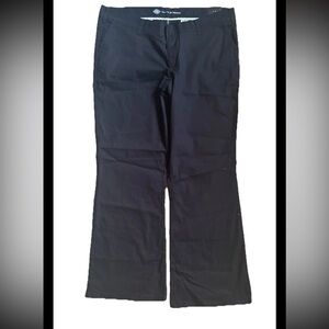Dickies Women’s Slim Fit Bootcut Black Pants Size 18 rg